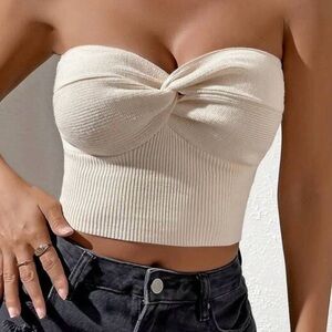 🆕 Elegant Cream Strapless Twist-Front knitted Top
